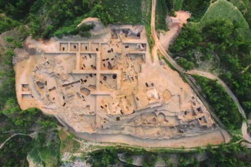 興縣碧村遺址建筑石材系 就地取材