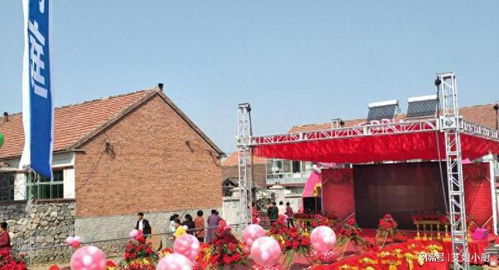 河南一男子外出務工多年, 村里酒席從未參加, 今孩子結婚無人捧場